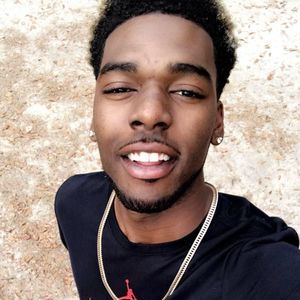 Meet your Posher, Desmond